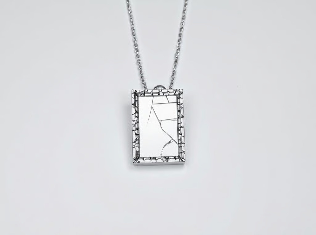 Fractured Pendant Necklace Front